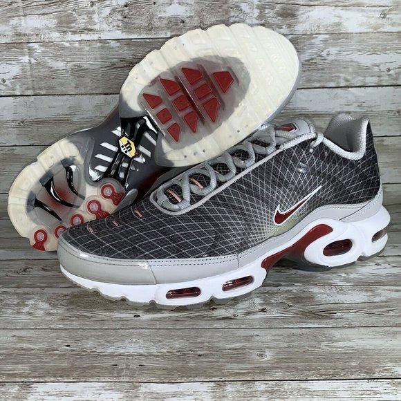 nike air max plus grid